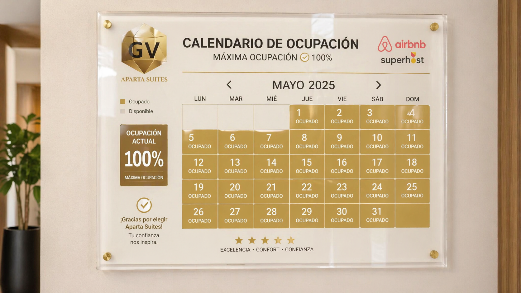Calendario lleno y maletas